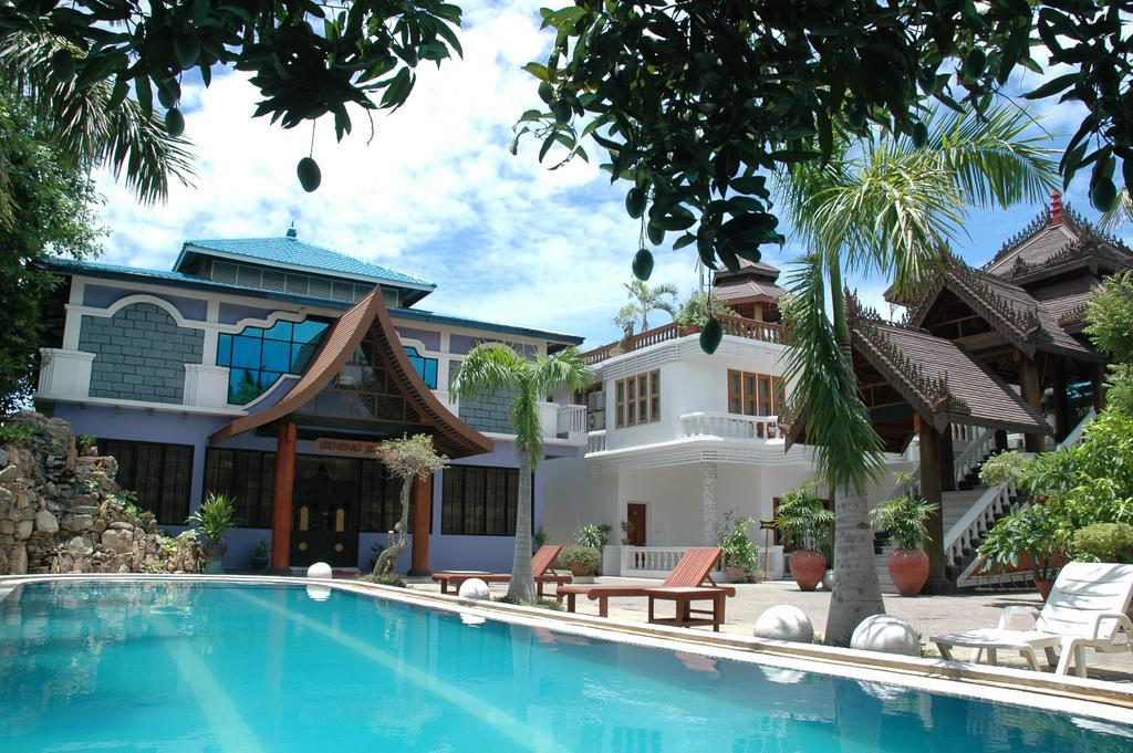 Emerald Land Hotel Mandalay Bagian luar foto