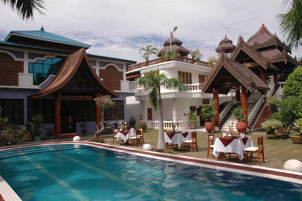 Emerald Land Hotel Mandalay Bagian luar foto
